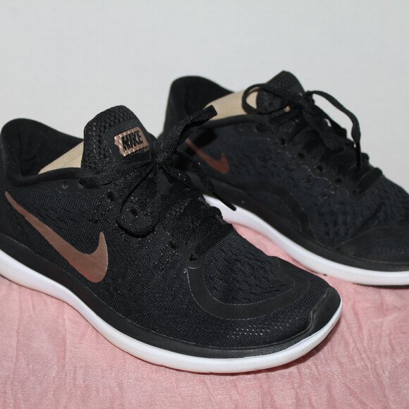 Nike Shoes - Nike Women's Flex Running Shoes